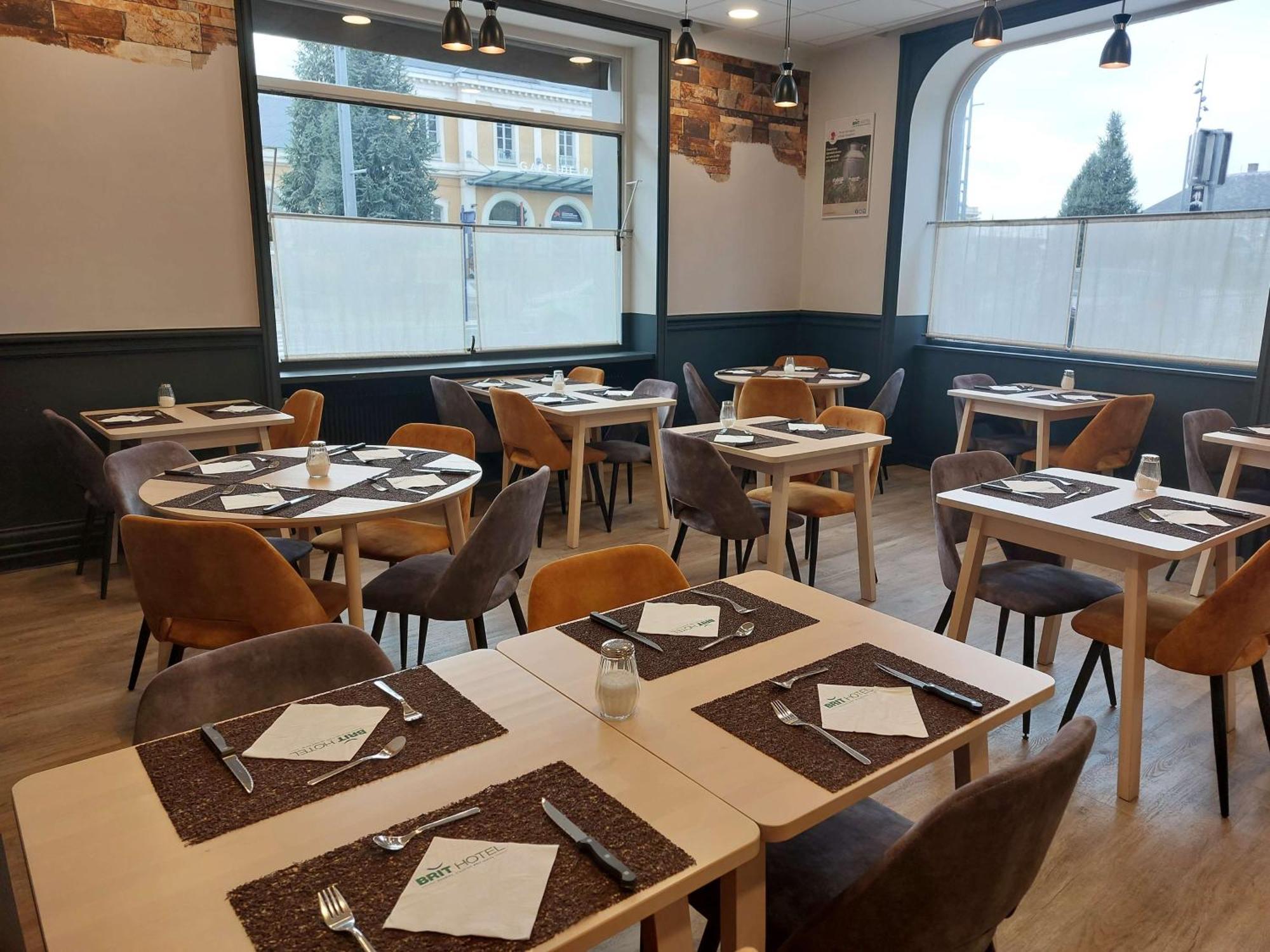 罗阿纳布里特柔尼格兰德酒店 外观 照片
